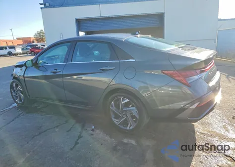 2025 Hyundai Elantra Sel z USA, uszkodzony, nr VIN KMHLS4DG0SU042584